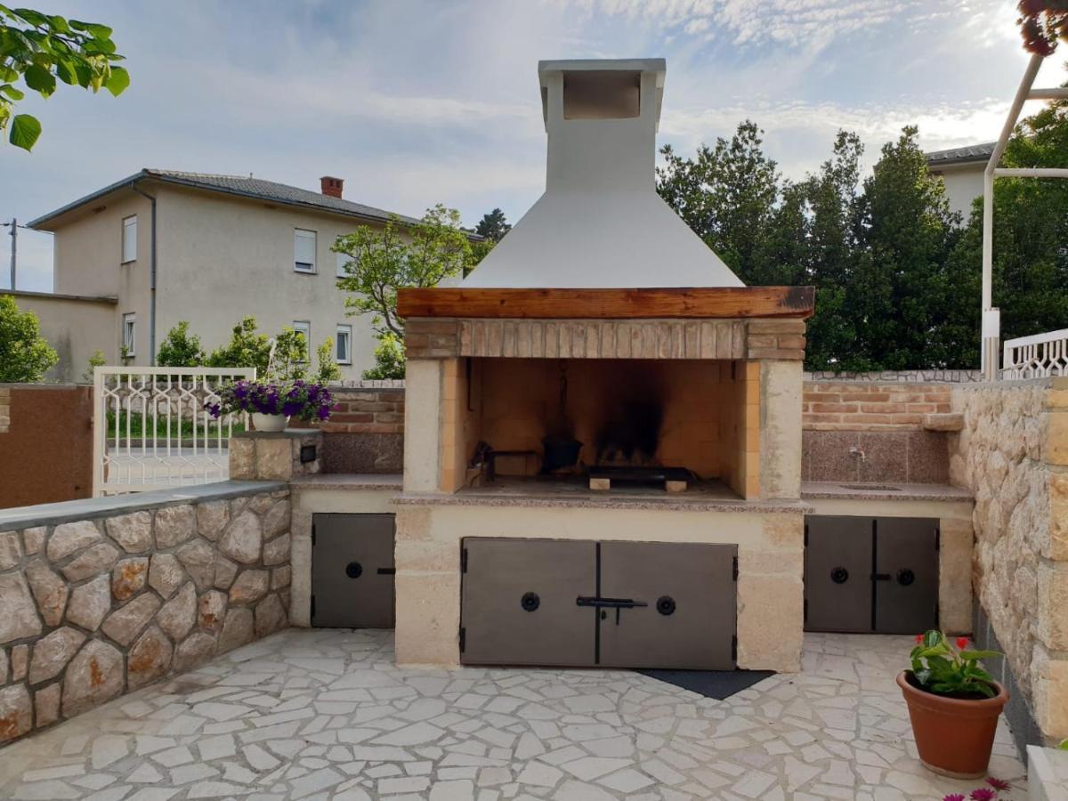 Apartments With Wifi Novi Vinodolski - 5483 Екстериор снимка
